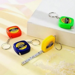 Set 4 Mini Rulete de Buzunar PARENCE 1 m / 3 FT, Bandă Metrică Flexibilă pentru Croitorie, Bricolaj și Pétanque, Carcasă Metalică, Culori Asortate - Img 3