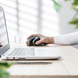 Trust Verro Ergonomic Wireless Mouse - Img 6