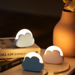 Lampă de Noapte LED în Formă de Nor (Cloud Night Light), Intensitate Reglabilă, 2 Moduri de Culoare, Acumulator 1200 mAh, Mâner din Silicon, Alb - Img 5
