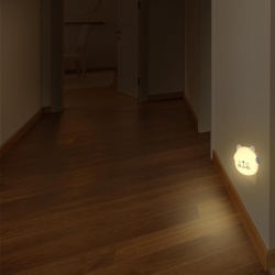 Lampă de Veghe LED pentru Priză cu Senzor Crepuscular – Model Pisică, Lumină de Companie pentru Camera Copilului și Dormitor [Clasa Energetică F] - Img 2