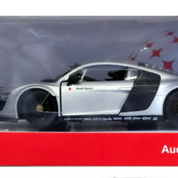 MASINUTA METALICA AUDI R8 ARGINTIE SCARA 1 LA 24 - Img 2