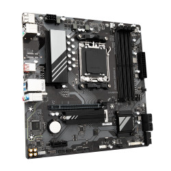 MB GIGABYTE A620M GAMING X AM5 DDR5 - Img 3