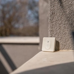 Shelly BLU H&T ZB – outdoor humidity and temperature sensor, Bluetooth, Zigbee, ivory - Img 3