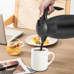 Termos cana termica pentru cafea si ceai, 2 Litri (70 oz), din inox alimentar cu pereti dubli vidati, cana izoterma mentinere cald/rece, capac cu buton de turnare, Argintiu/Negru - Img 6