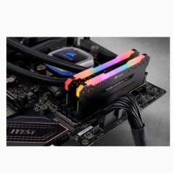 CR VENGEANCE RGB 32GB (2x16GB) 3200 MHZ - Img 5