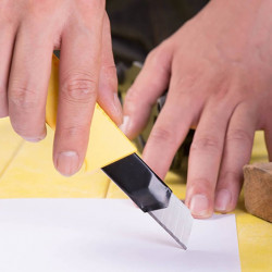 Cutter 18mm SK5 Deli Tools EDL003 (yellow) - Img 4