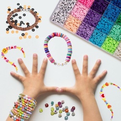Kit Complet pentru Creare Brățări și Coliere din Mărgele de Lut Fimo (6084 Piese), Set DIY pentru Bijuterii cu Litere și Pandantive, Cadou Creativ pentru Fete - Img 6