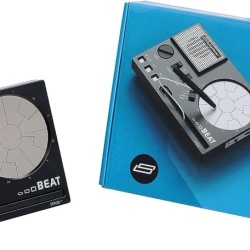 Mini Tobe Electronice Portabile Stylophone Beat Compact, Mașină de Ritm cu Stylus, 4 Kituri de Tobe și 4 Sunete de Bas - Img 3