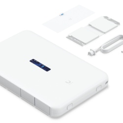 UBIQUITI UDW AIO GATEWAY WIFI AP - Img 3