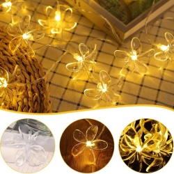 Ghirlandă Luminoasă LED Flori de Cireș (Cherry Blossom) 3 m, 20 LED-uri Lumină Caldă, Alimentare cu Baterii 3x AA, Fir Flexibil din Cupru, 2 Moduri de Iluminare (Continuu / Intermitent), Rezistentă la Apă, Decor Interior și Exterior - Img 4