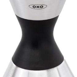 Pahar Dublu de Măsurat pentru Cocktailuri (Jigger) OXO Steel din Oțel Inoxidabil, Măsurători Gravate cu Laser pe Ambele Părți (1/4 oz până la 1 1/2 oz), Inel Central Antiderapant Soft-Grip, Compatibil cu Mașina de Spălat Vase, Inox Argintiu