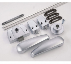 3-point locking bathroom door locks for caravans and motorhomes - Img 3