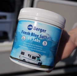 Capsule sanitare pentru toalete ecologice Berger 15 buc - Img 4