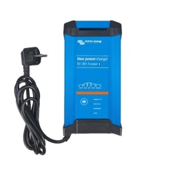 Network charger Victron Energy Blue Smart IP22 12V 20A, 3 outputs