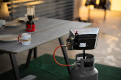 Camping gas cylinder camping heater with ceramic burner and gas regulator included - Img 2