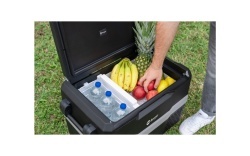 45 litre refrigerated box with 2 cooling compartments and electronic display,12/230V - Img 6