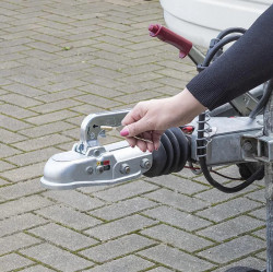 Cylinder anti-theft device - key lock for towing hitch - Img 5