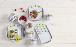 Melamine crockery set with green polka dots (16 pieces) - Img 2