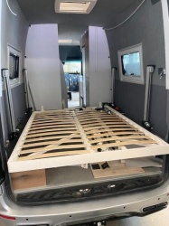 Pat rabatabil electric pentru Mercedes Sprinter