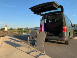 ChairBOXX module with 2 foldable seats with VW T5/6/6.1 tailgate cover