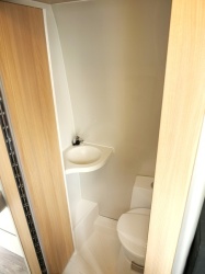 Bathroom mode for conversions, Mercedes Sprinter, Volkswagen Crafter - Img 2