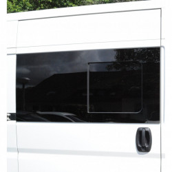 Carbest sliding opening window for Sprinter, Crafter, front - Img 3