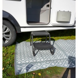 Blackline two-step metal ladder for caravans, maximum load 150kg, height 38 cm - Img 4