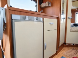 ELNAGH BARON 125 Campervan, Fiat Ducato 2.3 L (120 CP) – 2010 - Img 17