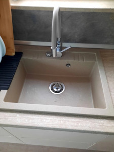 Set chiuveta granit Ferro , o cuva 58x48, nisip cu baterie flexibila Ferro bej - Img 5