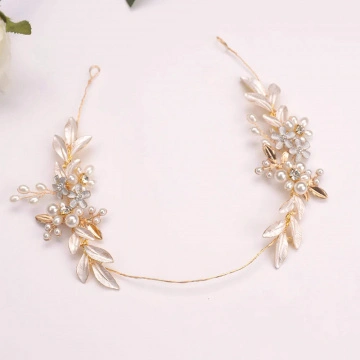 Accesoriu par auriu in stil grecesc