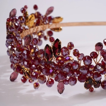 Bentita handmade cu pietre visinii