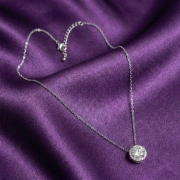 Lantisor argint 925 cu diamant moissanite