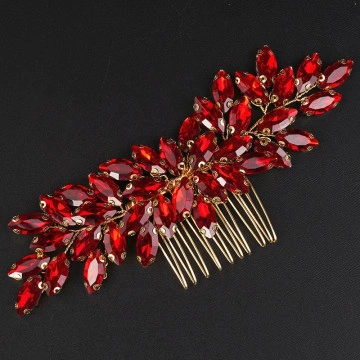 Pieptene elegant cu pietre rosii