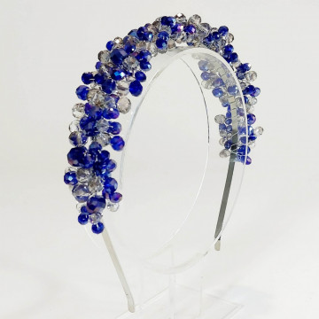 Diadema handmade cu margele albastre