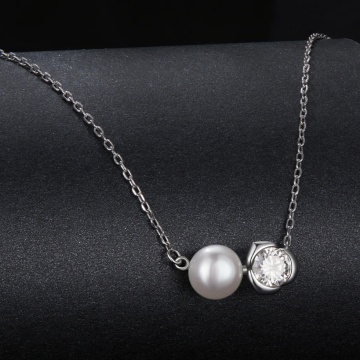 Lantisor argint 925 cu diamant creat in laborator si perla de cultura