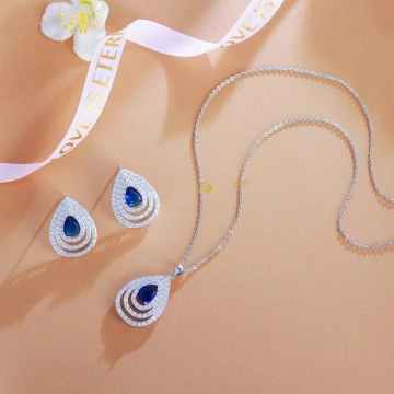 Set bijuterii elegant cu pietre albastre