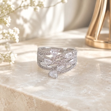 Inel elegant reglabil cu pietre de zirconiu
