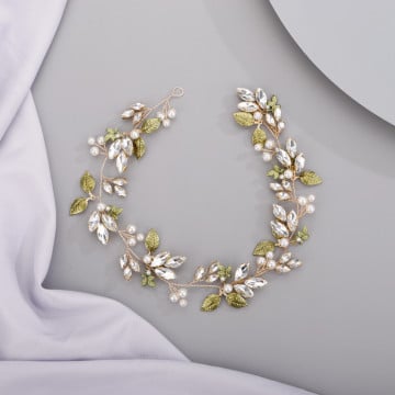 Ornament par cu frunze si perle