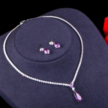 Set bijuterii cu zirconii mov