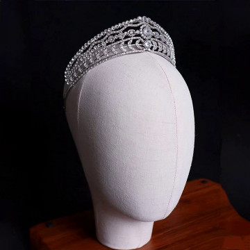 Tiara mireasa argintie cu cristale si zirconii cubice