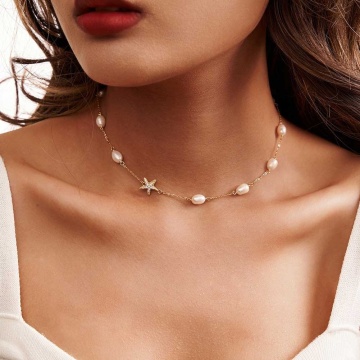 Colier argint placat cu aur 14K cu perle de cultura si stea de mare