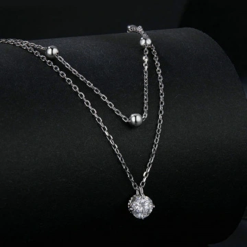 Lantisor argint 925 cu diamant moissanite