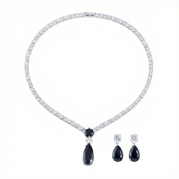 Set colier si cercei cu pietre negre din zirconiu, Gladys Black