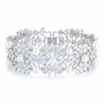 Bratara cu pietre din zirconiu si perle, Aurora Pearls