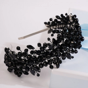 Bentita handmade cu pietre negre