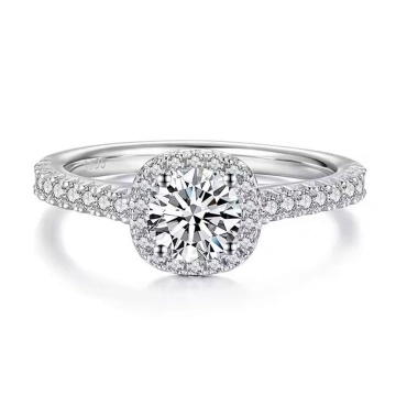 Inel din argint cu piatra moissanite de 0.5 CT, Pure Radiance
