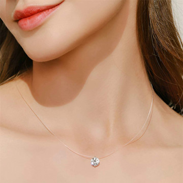 Lantisor transparent cu piatra din zirconiu
