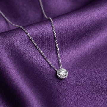 Lantisor argint 925 cu diamant moissanite