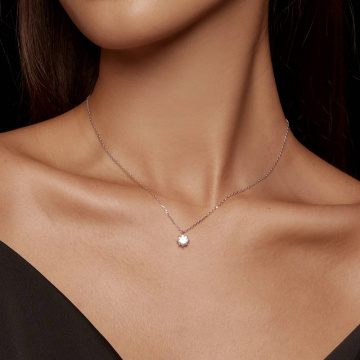 Lantisor argint 925 cu diamant moissanite