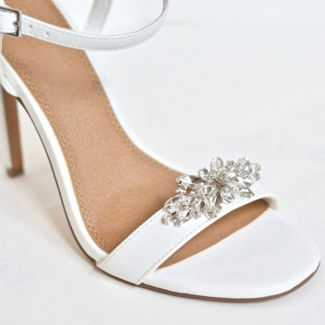 Accesorii sandale cu pietre